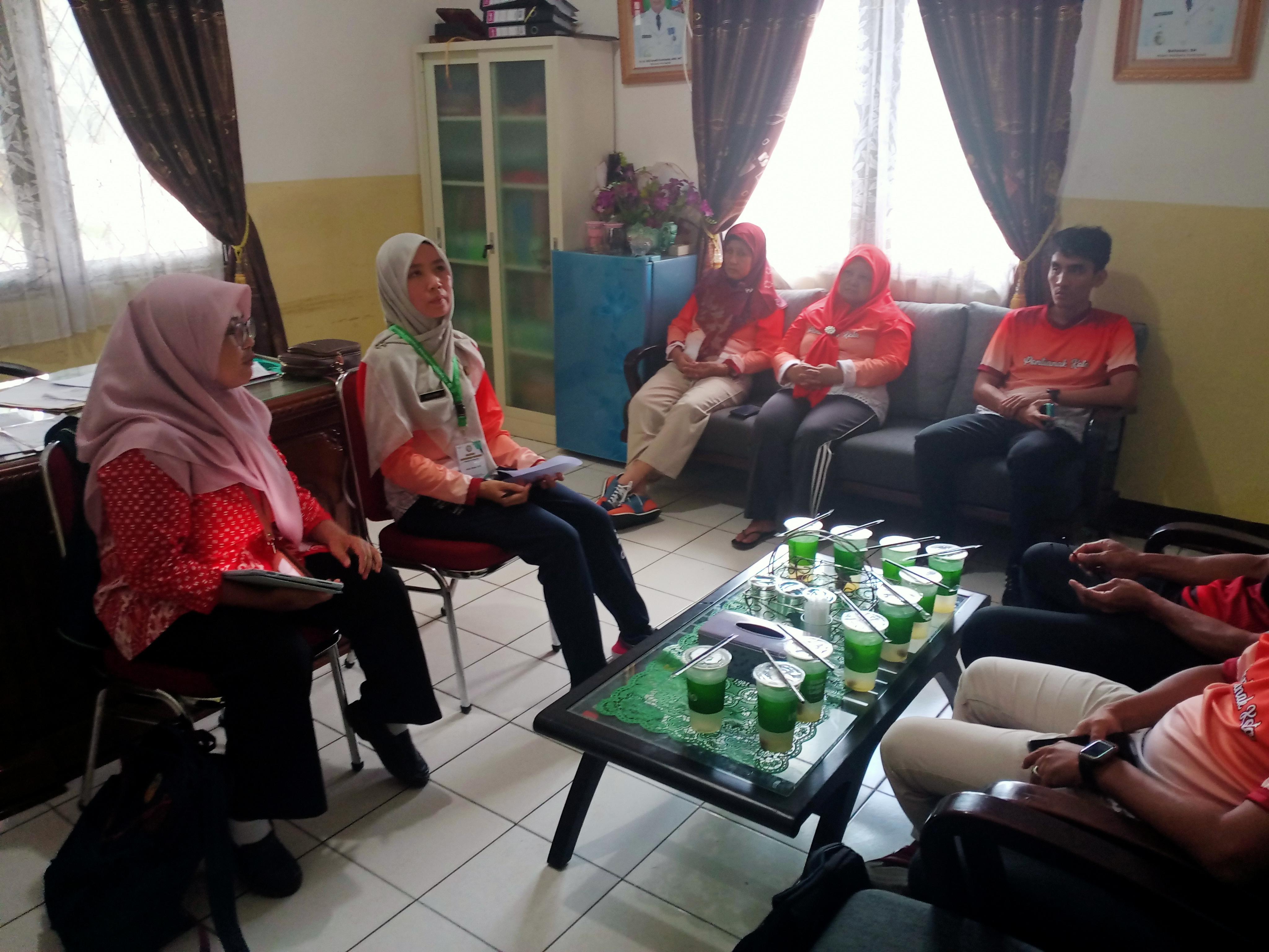 Pembinaan Kelurahan Sungai Jawi